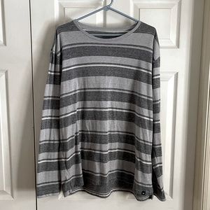 Men’s American Eagle long sleeve shirt